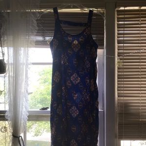 Blue and floral prints midi dress